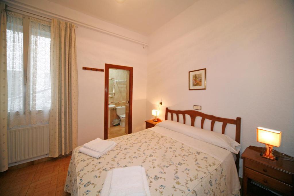 Hostal San Antonio Madrid Værelse billede