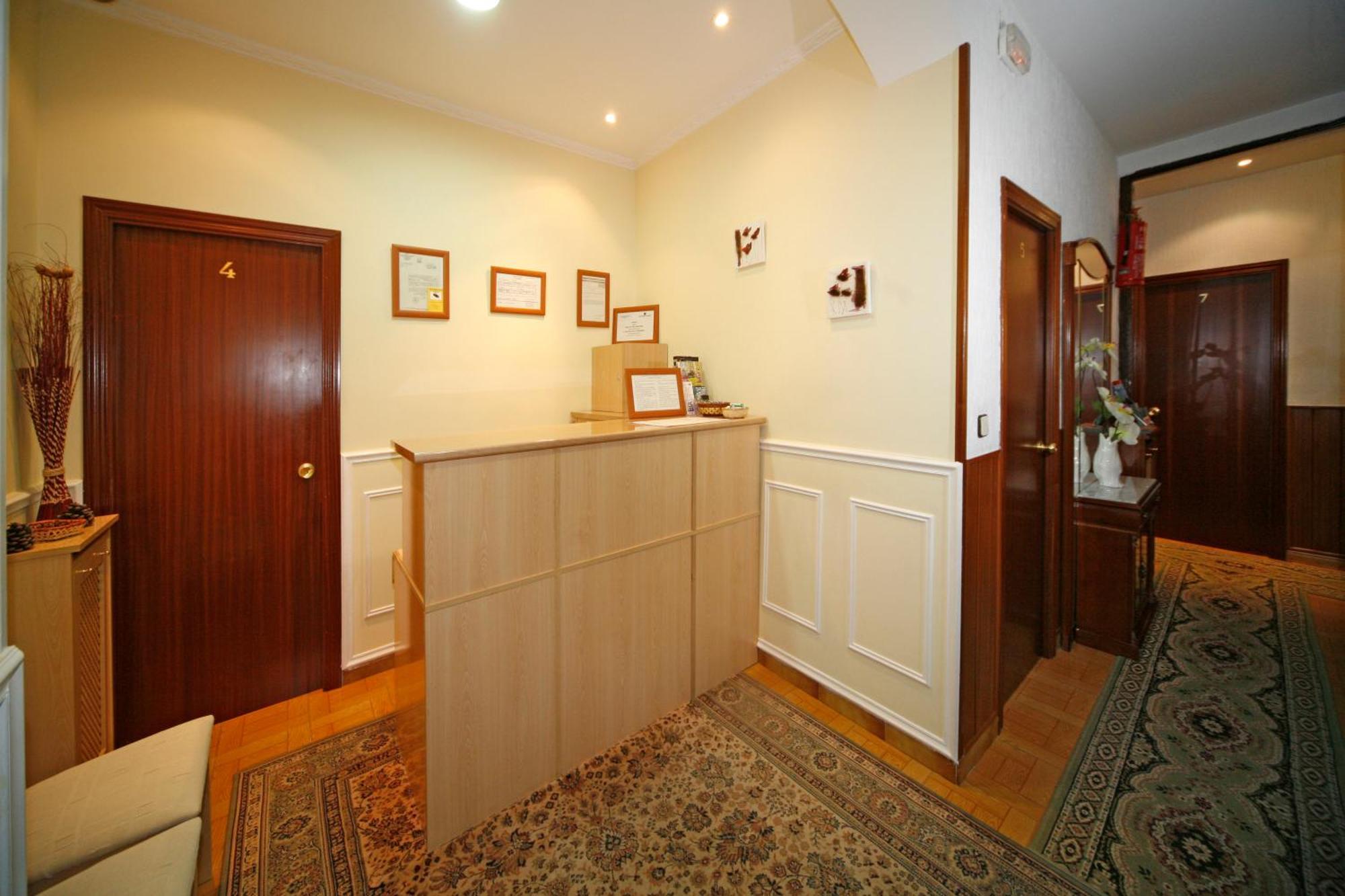 Hostal San Antonio Madrid Eksteriør billede