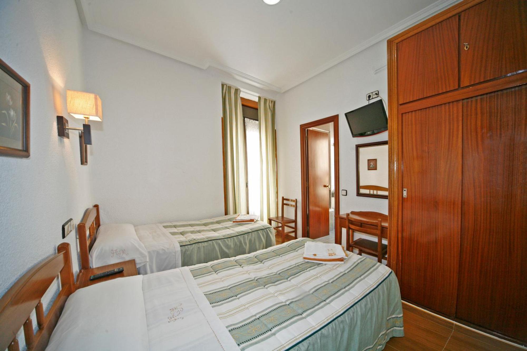 Hostal San Antonio Madrid Eksteriør billede